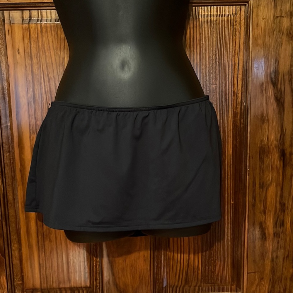 NWOT Calvin Klein Swim Skort